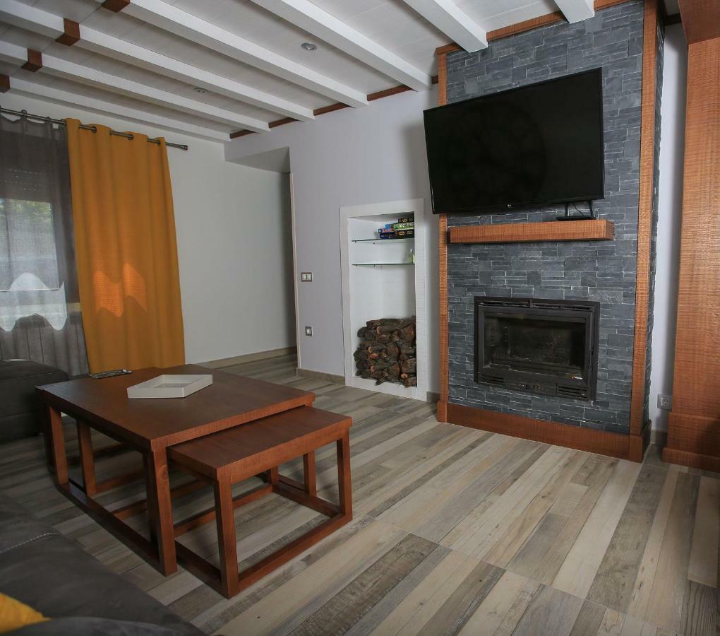 La Casa De Felisin * Pulgar